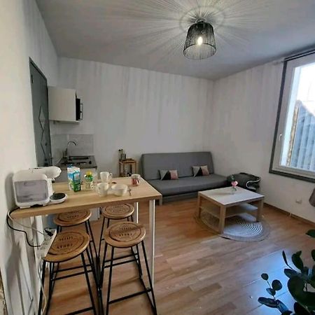 Logement Cosy Pour 4, Wifi, Centre Ville Montpellier Extérieur photo